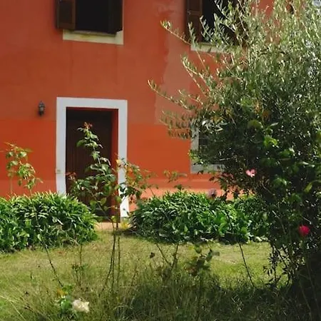 Flavia Apartment *