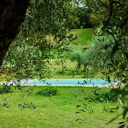 Flavia * Manziana