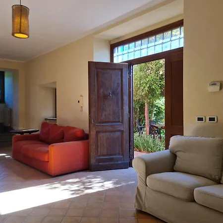 Flavia Apartament Manziana